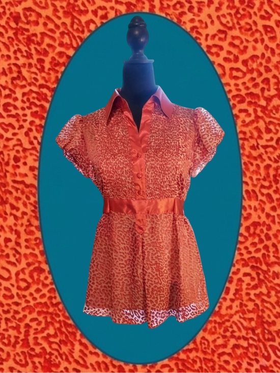 XOXO Tops - XOXO NWT Y2K Glam Mobwife Indie Sleaze Punk Animal Print Devoré Velvet Top M